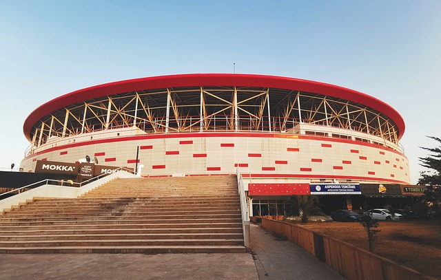 于足球比赛 于足球比赛